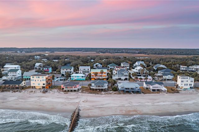 309 Palmetto Boulevard, Edisto Island, SC 29438