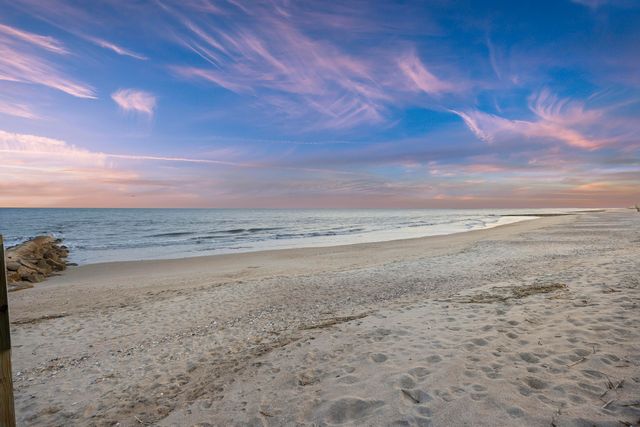 309 Palmetto Boulevard, Edisto Island, SC 29438