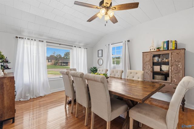 2403 SE Murphree Road, Decatur, AL 35601