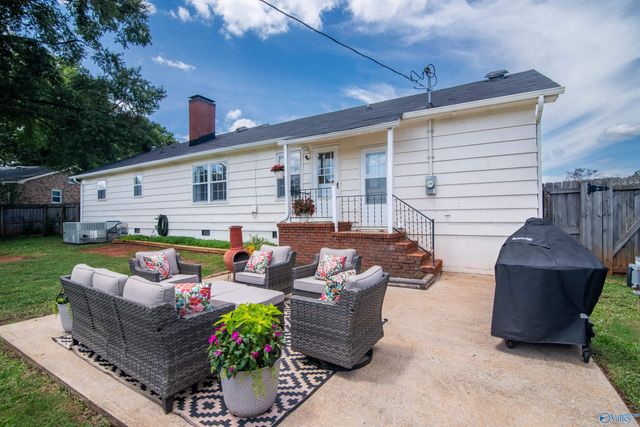 2403 SE Murphree Road, Decatur, AL 35601