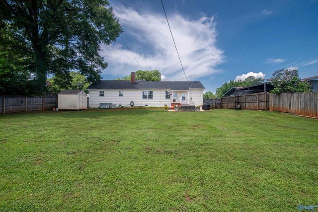 2403 SE Murphree Road, Decatur, AL 35601