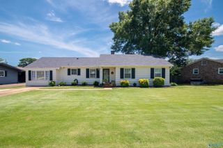 2403 SE Murphree Road, Decatur, AL 35601