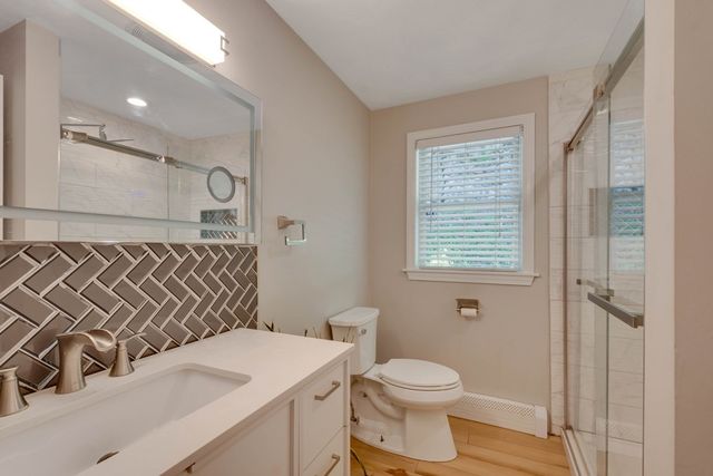 23 Lovers Leap Ave, Lynn, MA 01904