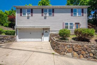 23 Lovers Leap Ave, Lynn, MA 01904
