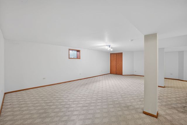 102 Wyndstone Drive, Elwood, IL 60421