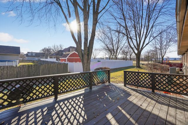 102 Wyndstone Drive, Elwood, IL 60421