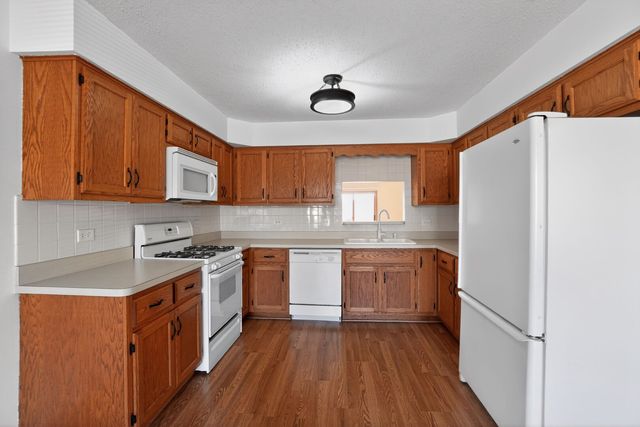 102 Wyndstone Drive, Elwood, IL 60421