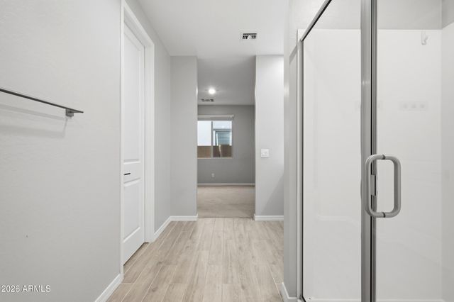 9426 E SATURN Avenue, Mesa, AZ 85212