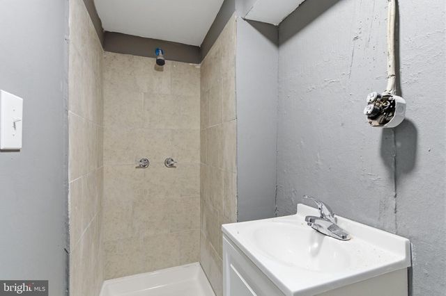 4524 ROBBINS AVE, Philadelphia, PA 19135