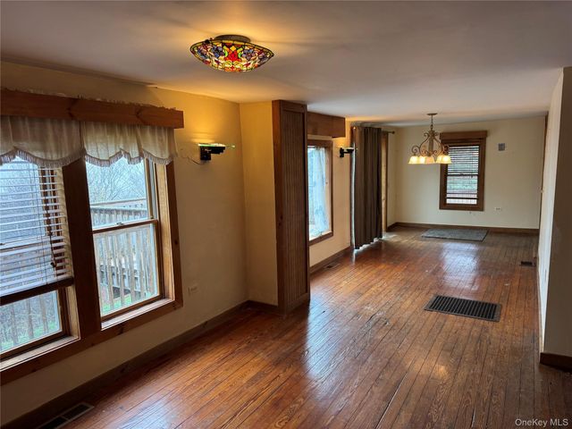 96 White Roe Lake Road, Livingston Manor, NY 12758