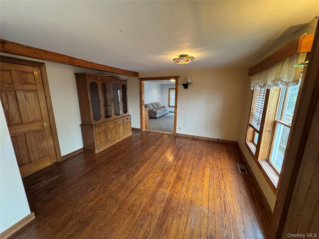 96 White Roe Lake Road, Livingston Manor, NY 12758
