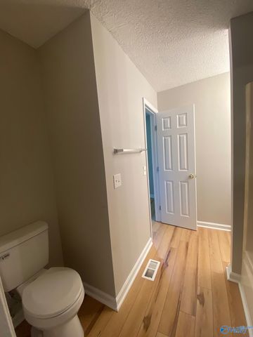 9017 Mahogany Row B, Huntsville, AL 35802