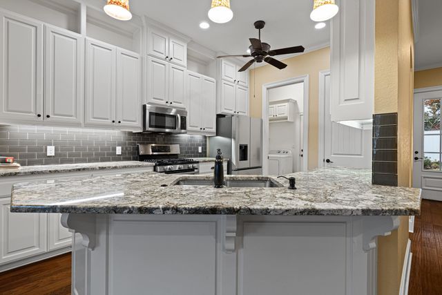 3949 Hanover Place, Tyler, TX 75701