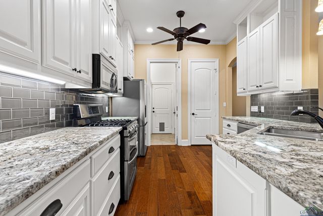 3949 Hanover Place, Tyler, TX 75701