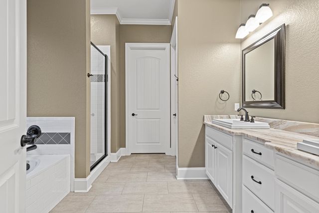 3949 Hanover Place, Tyler, TX 75701