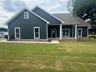 3007 Lynn Dr, Paragould, AR 72450