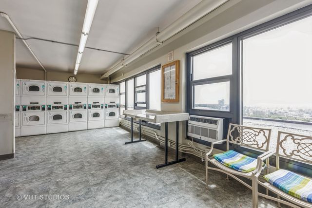 6700 S South Shore Drive 5E, Chicago, IL 60649