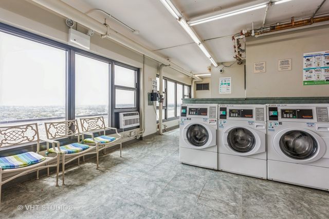 6700 S South Shore Drive 5E, Chicago, IL 60649