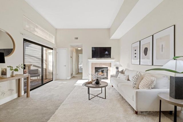 1309 Fairway Entrance Drive, San Jose, CA 95131