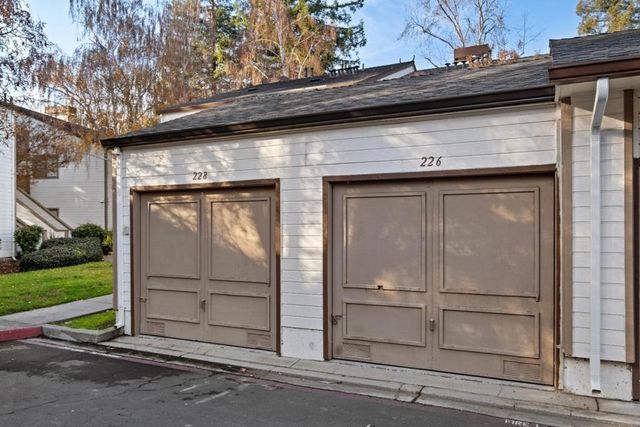 1309 Fairway Entrance Drive, San Jose, CA 95131
