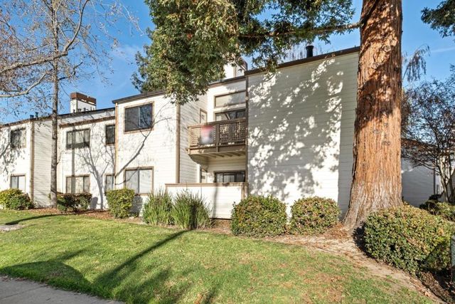 1309 Fairway Entrance Drive, San Jose, CA 95131