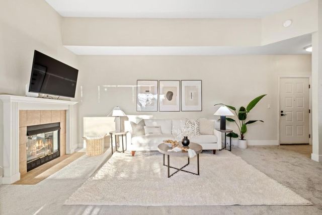 1309 Fairway Entrance Drive, San Jose, CA 95131