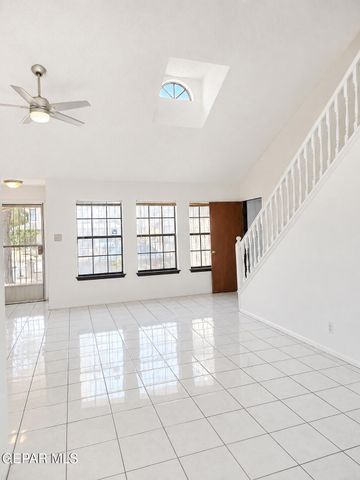 11829 HENRY PHIPPS Drive, El Paso, TX 79936