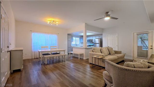 833 Aspen Peak Loop 613, Henderson, NV 89011