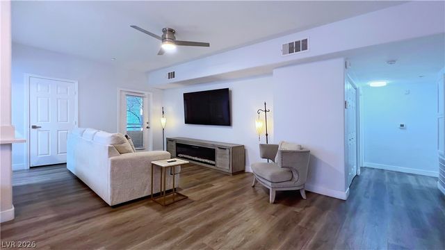833 Aspen Peak Loop 613, Henderson, NV 89011