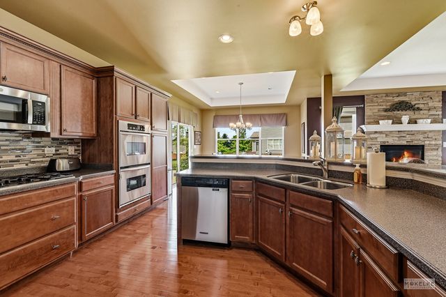 233 Willington Way, Oswego, IL 60543