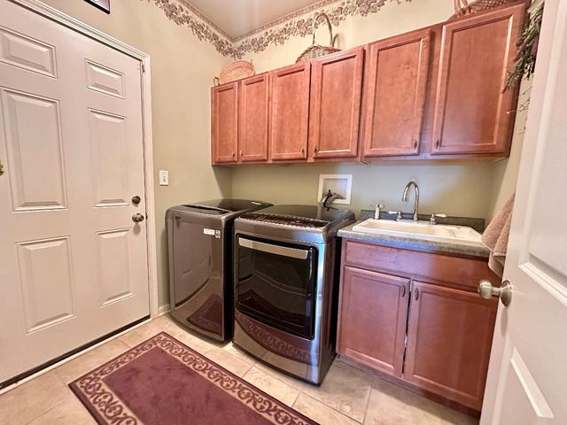 233 Willington Way, Oswego, IL 60543