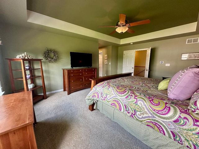 233 Willington Way, Oswego, IL 60543