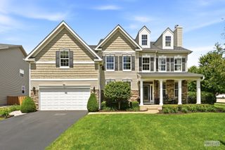 233 Willington Way, Oswego, IL 60543
