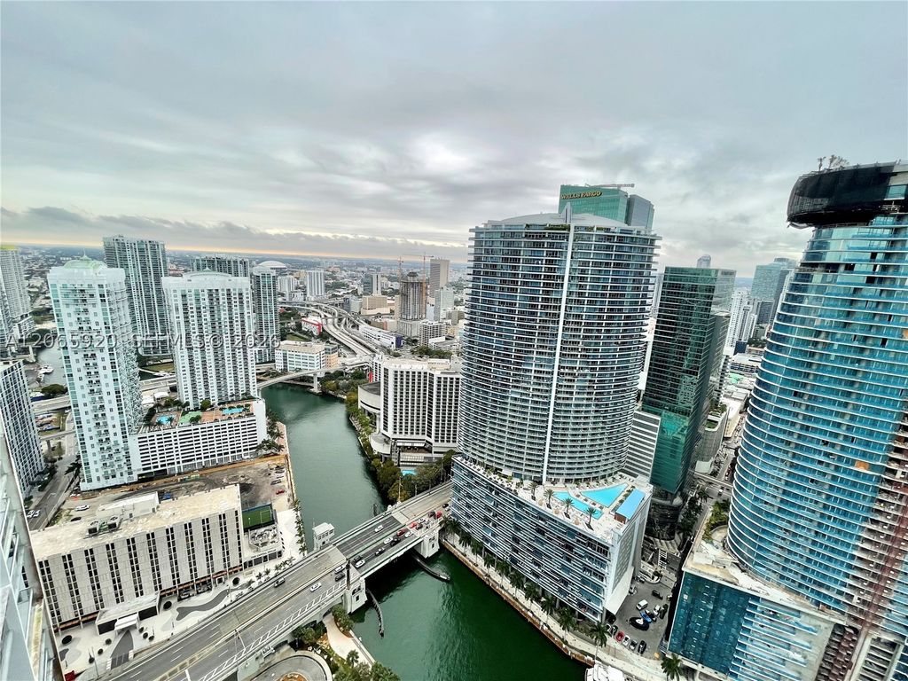465 BRICKELL AVENUE 4906, Miami, FL 33131