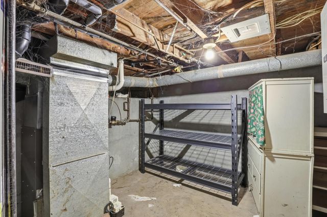 527 E Bridgeport Ave, Spokane, WA 99207
