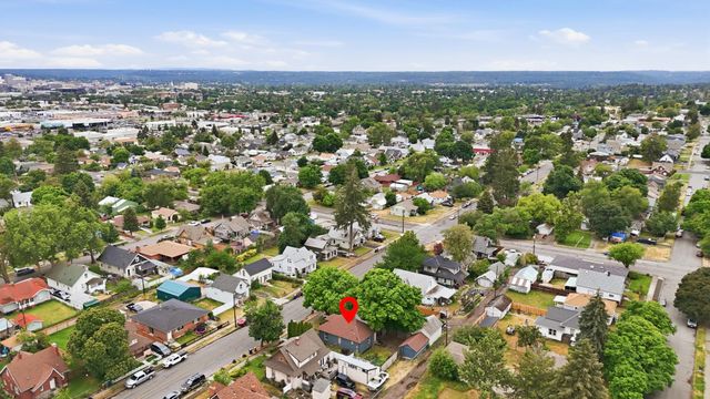 527 E Bridgeport Ave, Spokane, WA 99207