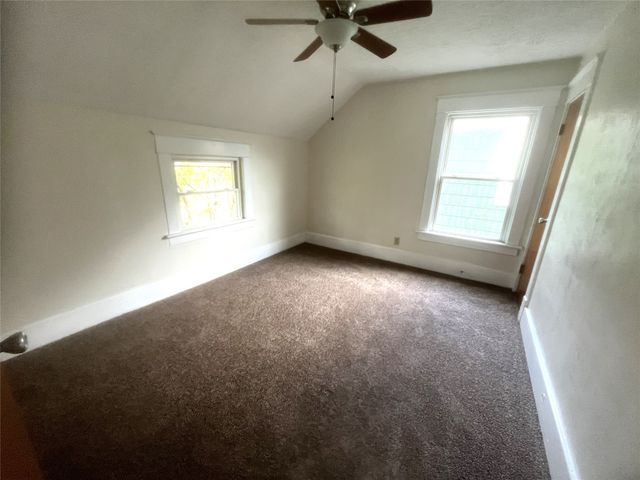 952 W 25TH Street, Erie, PA 16502