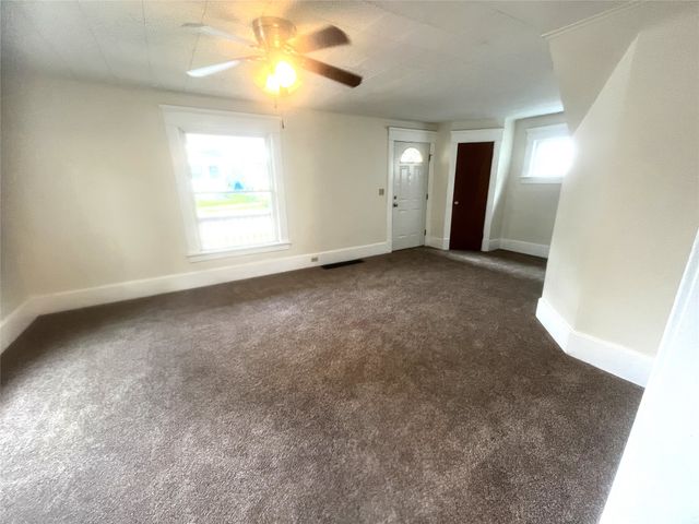 952 W 25TH Street, Erie, PA 16502