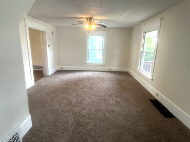 952 W 25TH Street, Erie, PA 16502