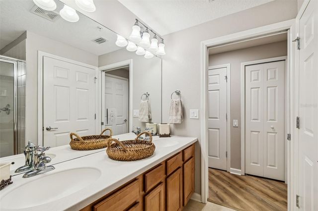 822 LANTERN WAY 102, Clearwater, FL 33765