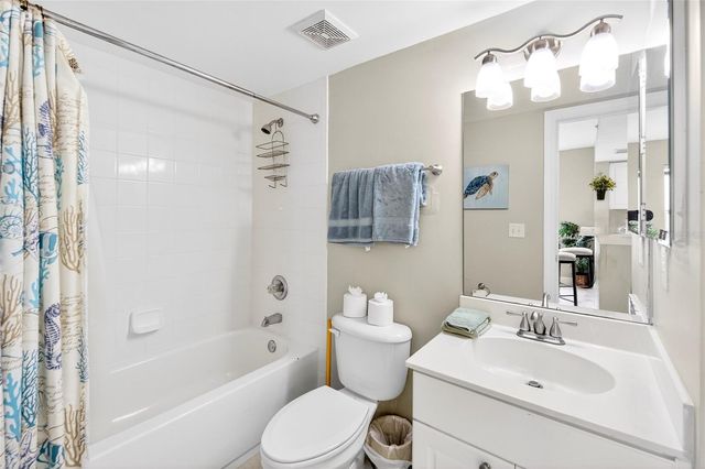 420 BOUCHELLE DRIVE 101, New Smyrna Beach, FL 32169