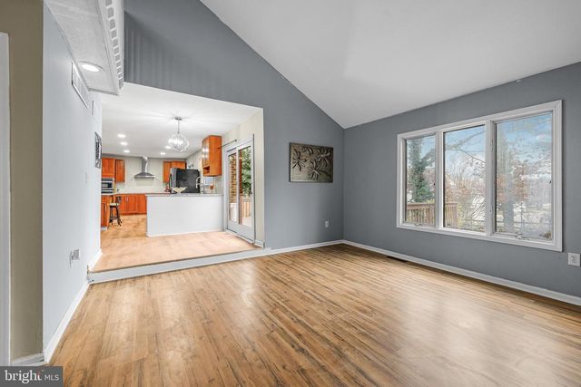 305 S RED LION TER, Bear, DE 19701