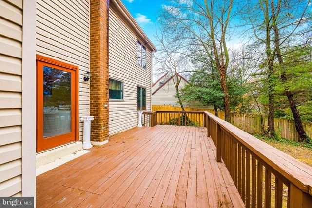 305 S RED LION TER, Bear, DE 19701