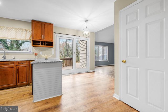 305 S RED LION TER, Bear, DE 19701