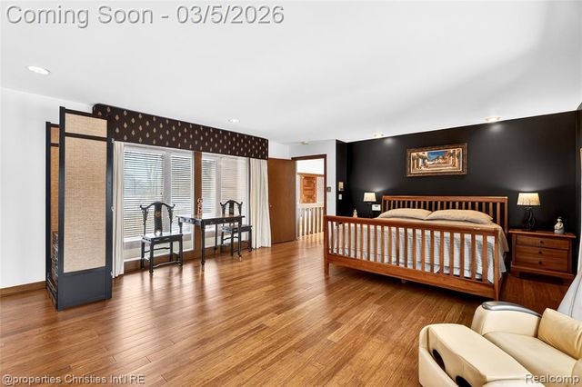 291 Barden Road, Bloomfield Hills, MI 48304