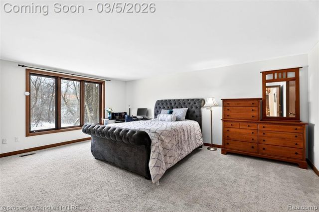 291 Barden Road, Bloomfield Hills, MI 48304