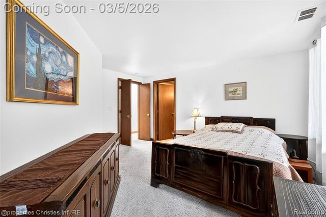 291 Barden Road, Bloomfield Hills, MI 48304