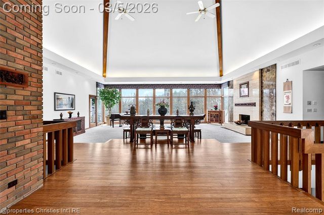 291 Barden Road, Bloomfield Hills, MI 48304