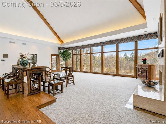 291 Barden Road, Bloomfield Hills, MI 48304