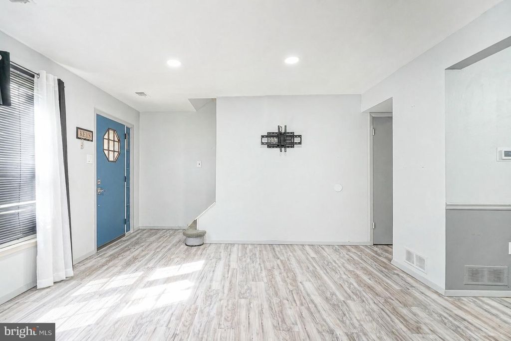 1719 WILLIAMSBURG PL, CLEMENTON, NJ 08021 — photo 3